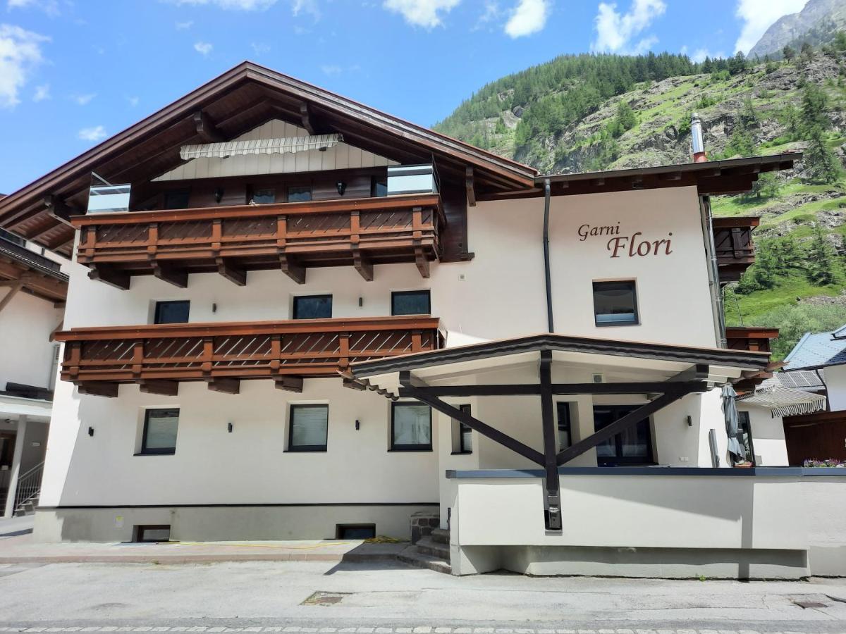 Garni Flori Villa Längenfeld Exterior photo