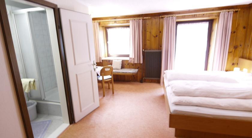 Garni Flori Villa Längenfeld Room photo